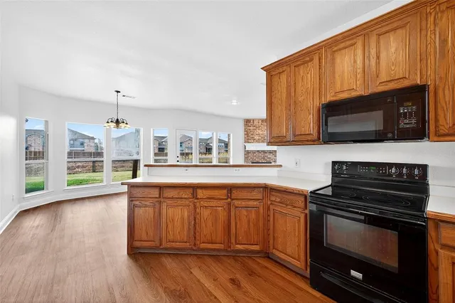 $344,900 | 501 Harris Street, Gunter, TX 75058