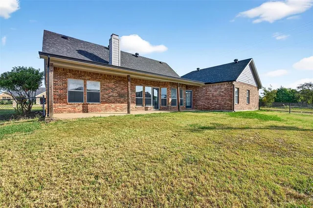$344,900 | 501 Harris Street, Gunter, TX 75058