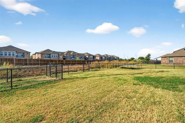 $344,900 | 501 Harris Street, Gunter, TX 75058