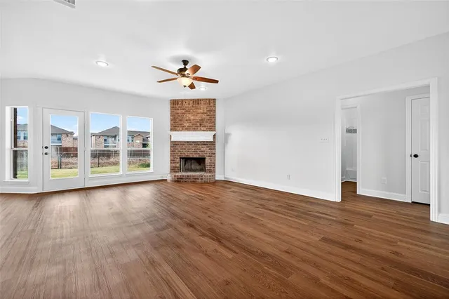 $344,900 | 501 Harris Street, Gunter, TX 75058