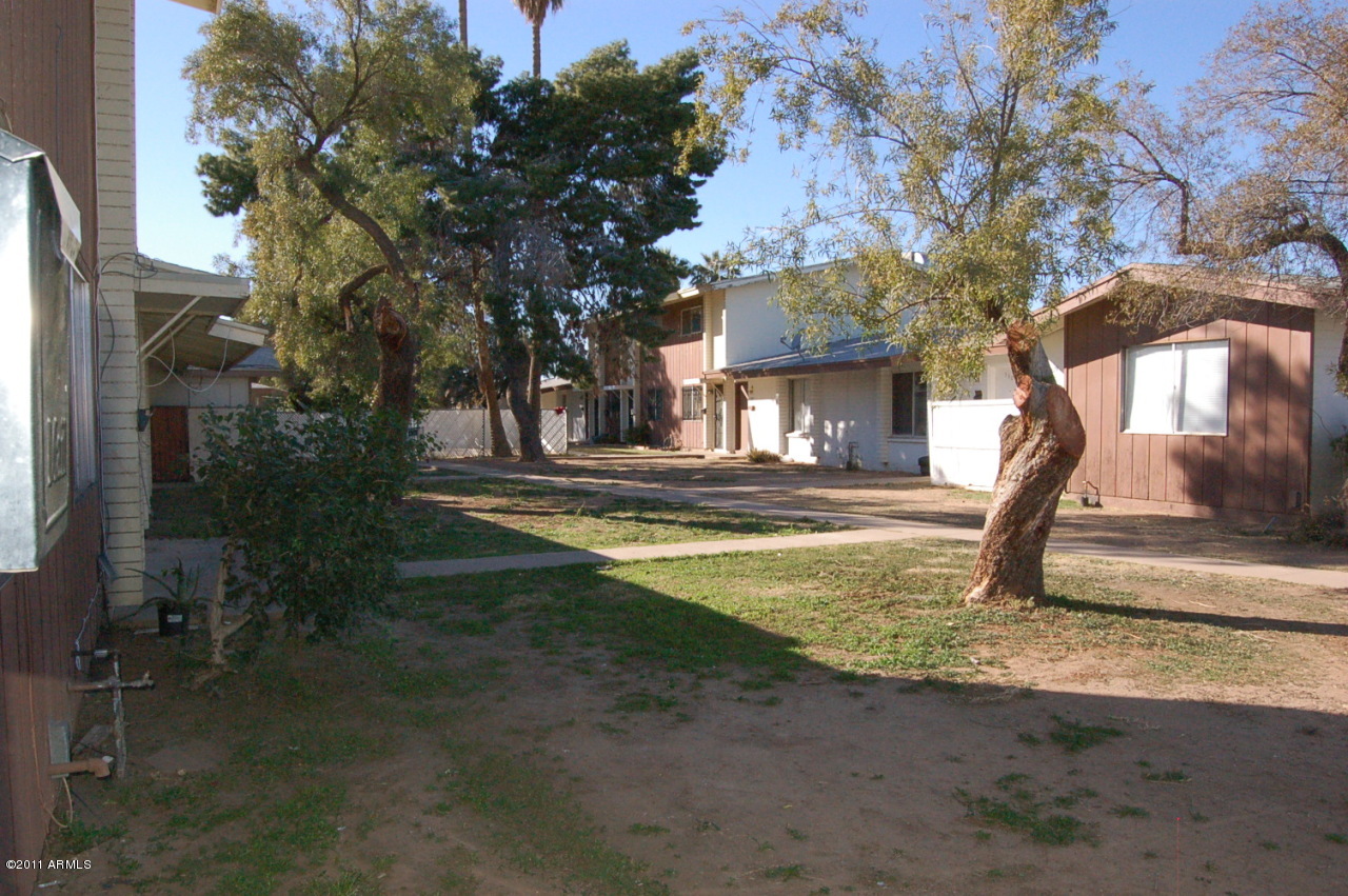 5319 West Thomas Road Phoenix, AZ 85031 - Photo 1 of 9 Nice community