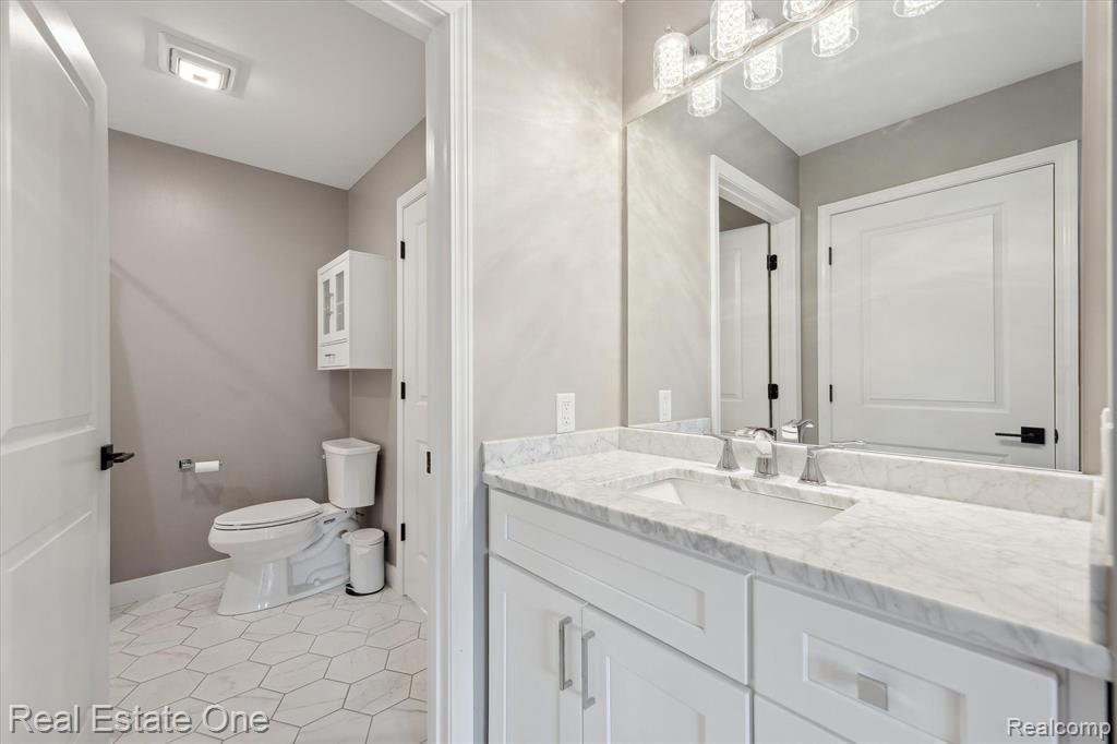 50066 Oak View Court Plymouth, MI 48170 - Photo 41 of 65 Gallery Image 41