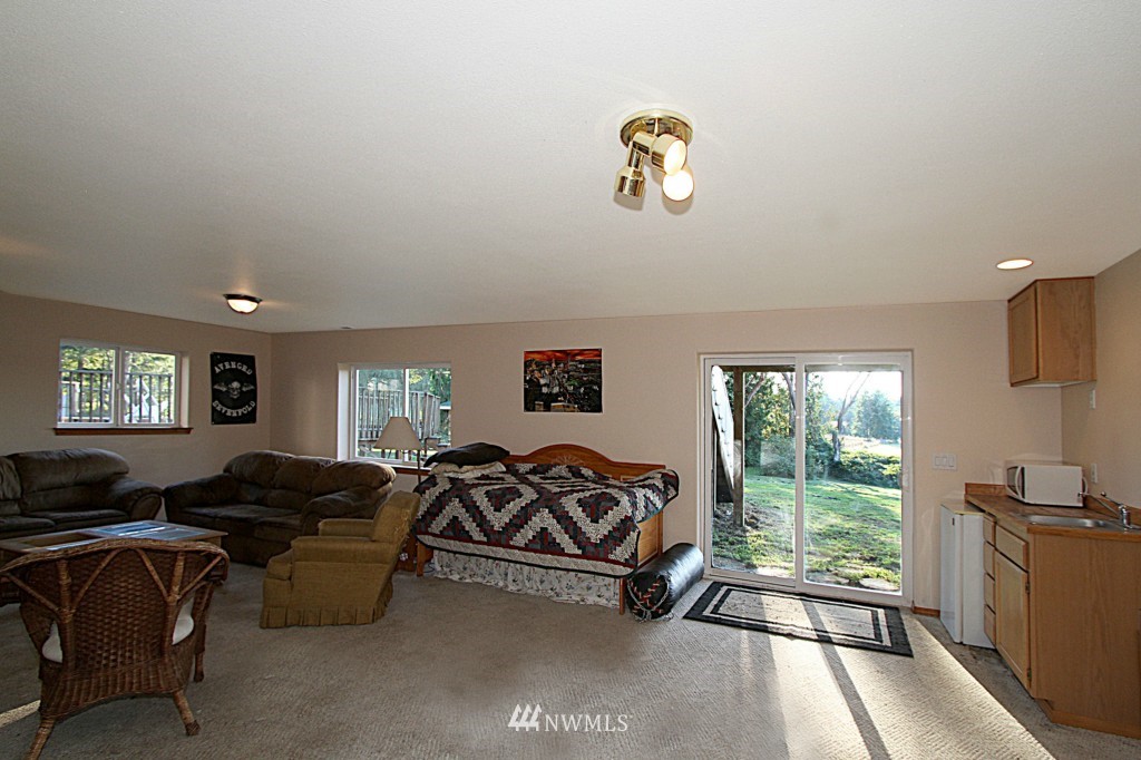 605 Moe Road Camano Island, WA 98282 - Photo 16 of 24 Gallery Image 16