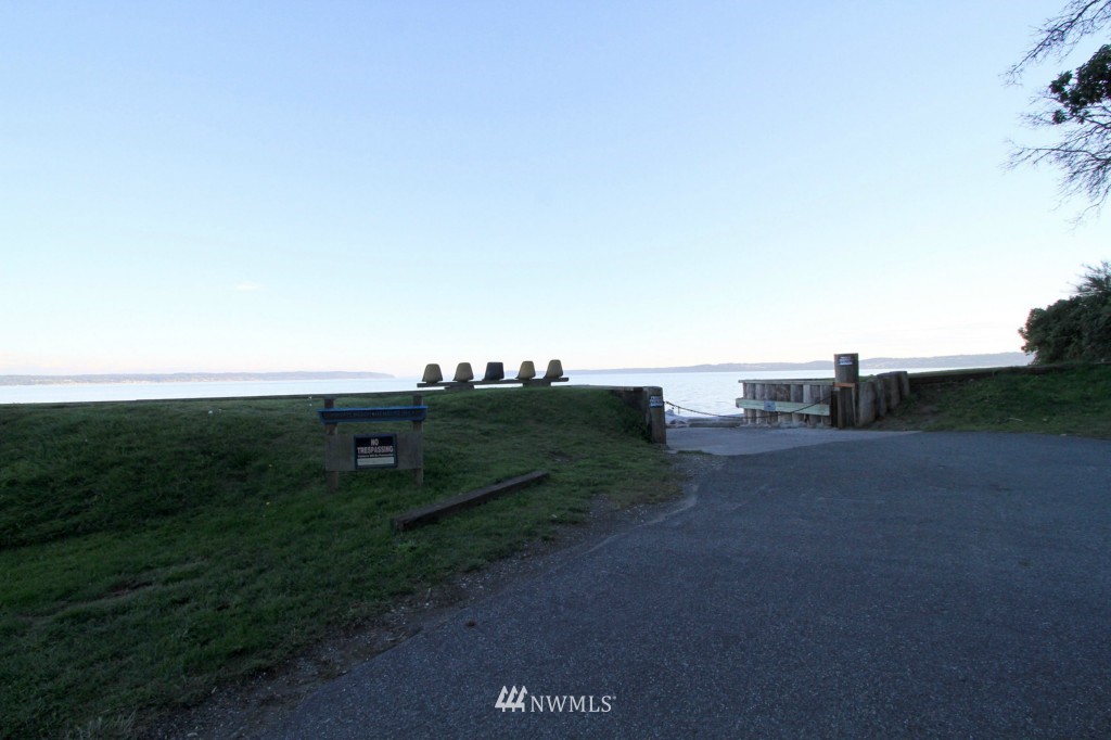 605 Moe Road Camano Island, WA 98282 - Photo 23 of 24 Gallery Image 23