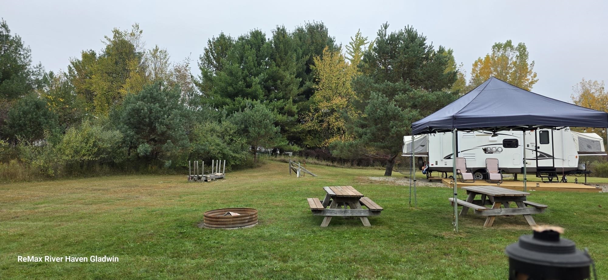2407 Rothbury Court, Unit 2408 ROTHBURY COURT Gladwin, MI 48624 - Photo 8 of 11