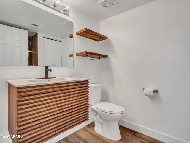 $370,000 | 3501 North 64th Street, Unit 18, Scottsdale, AZ 85251