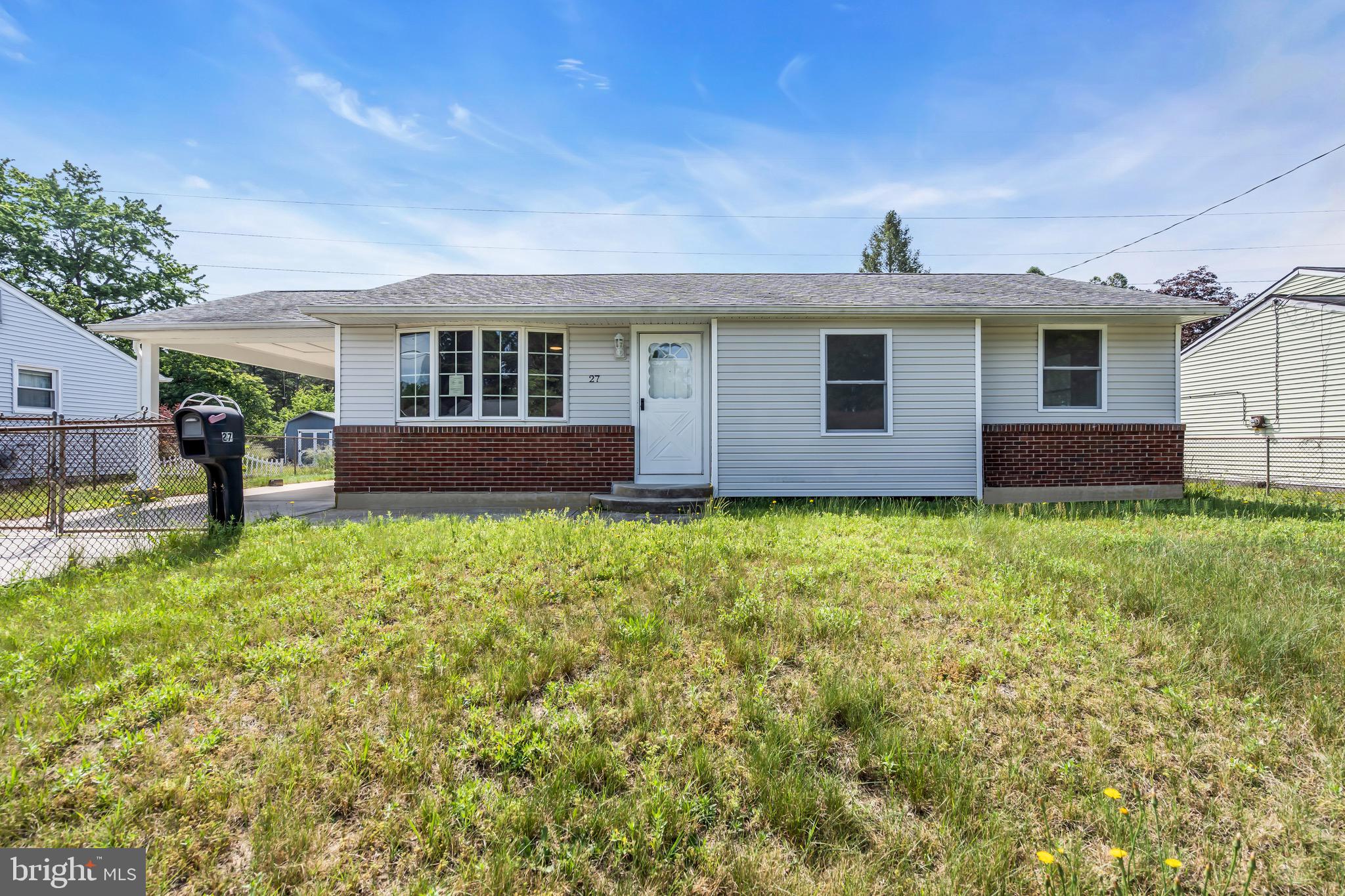 27 South Club Road Pine Hill, NJ 08021 - Photo 1 of 41