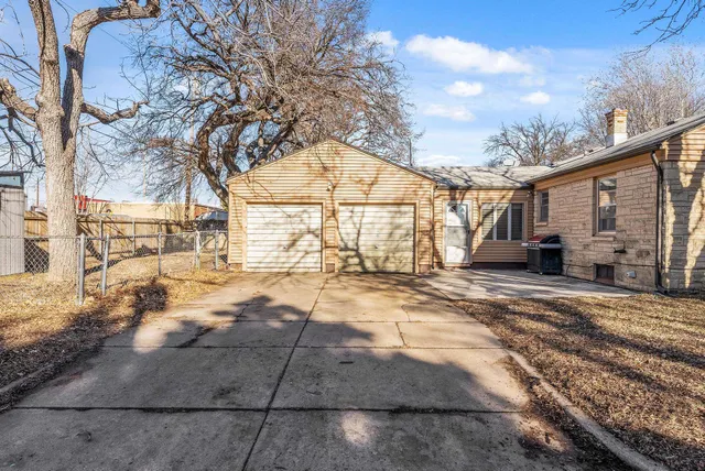 $160,000 | 2037 South Glendale Street, Wichita, KS 67218