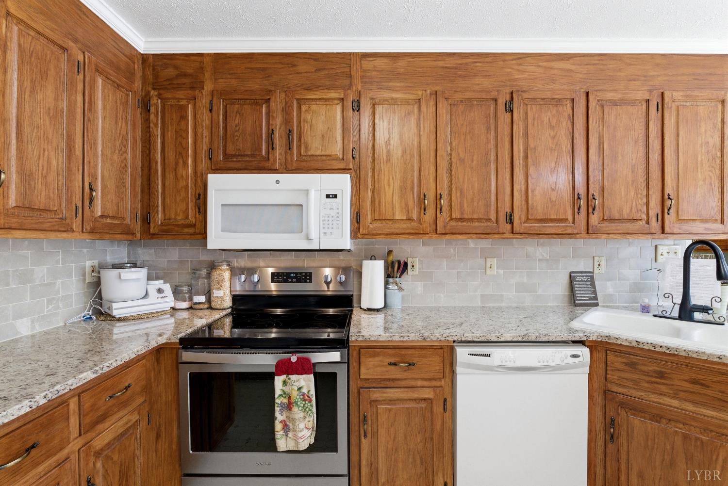 1621 Turkey Mountain Road Amherst, VA 24521 - Photo 3 of 65