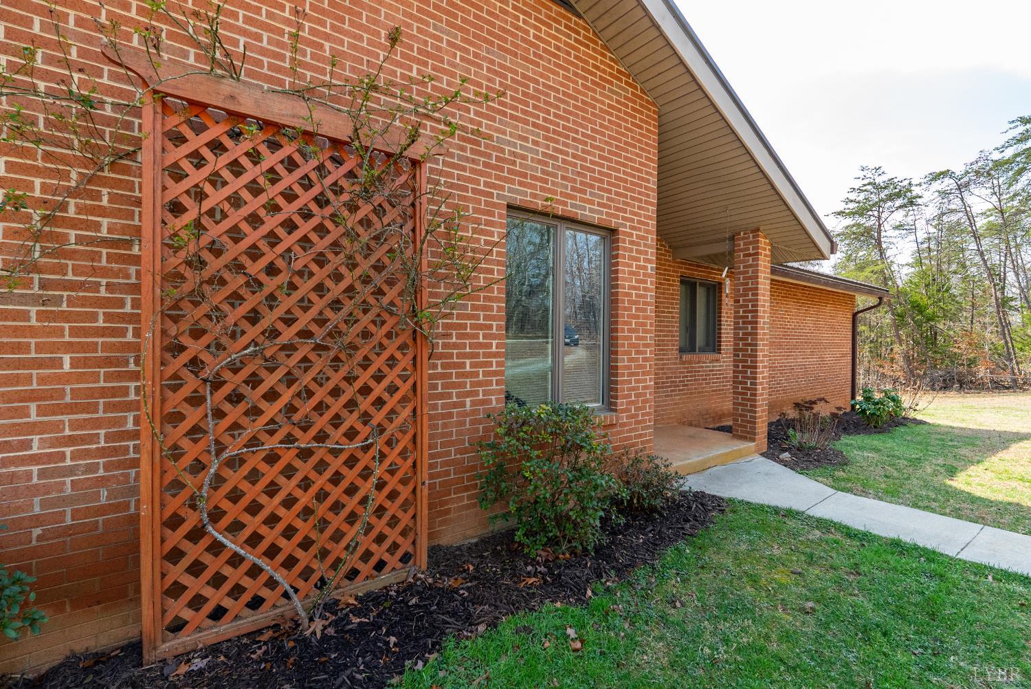 1621 Turkey Mountain Road Amherst, VA 24521 - Photo 44 of 65