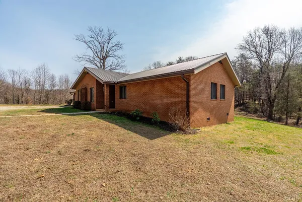 $344,900 | 1621 Turkey Mountain Road, Amherst, VA 24521
