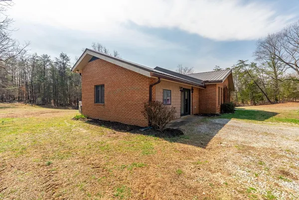 $344,900 | 1621 Turkey Mountain Road, Amherst, VA 24521