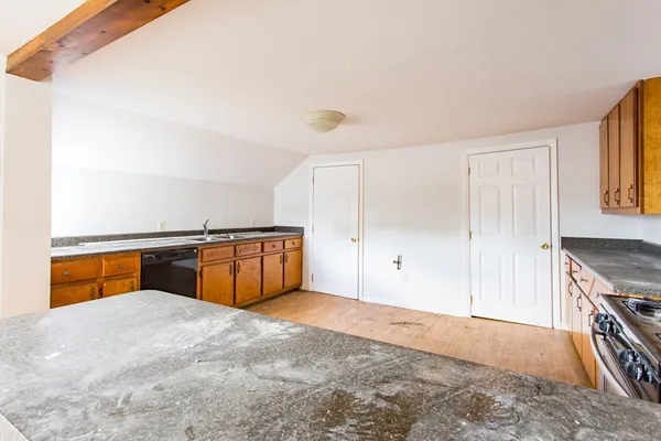 $249,900 | 4 East Main Street, West Brookfield, MA 01585