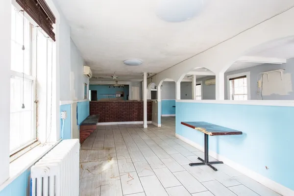 $249,900 | 4 East Main Street, West Brookfield, MA 01585