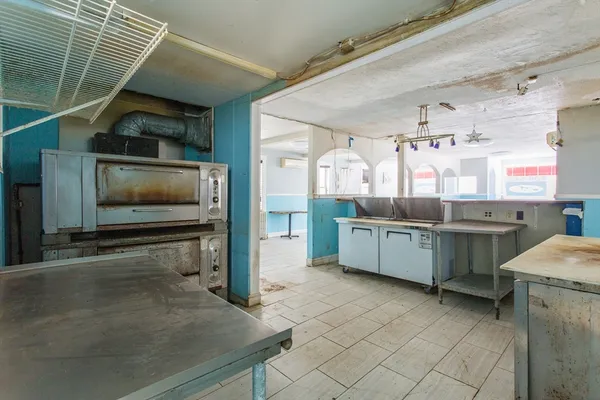 $249,900 | 4 East Main Street, West Brookfield, MA 01585