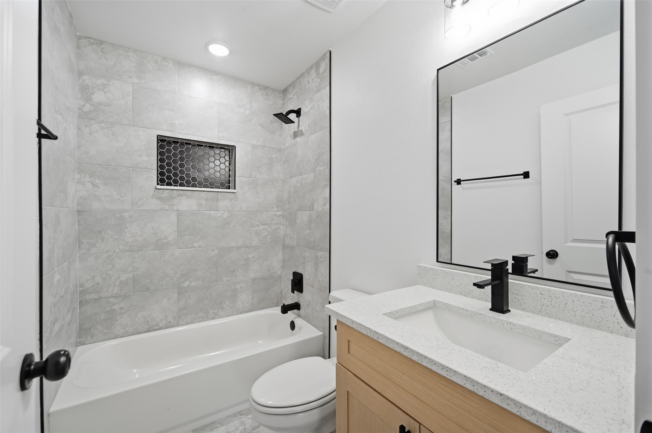 7447 Langley Road Houston, TX 77016 - Photo 28 of 31 Gallery Image 28