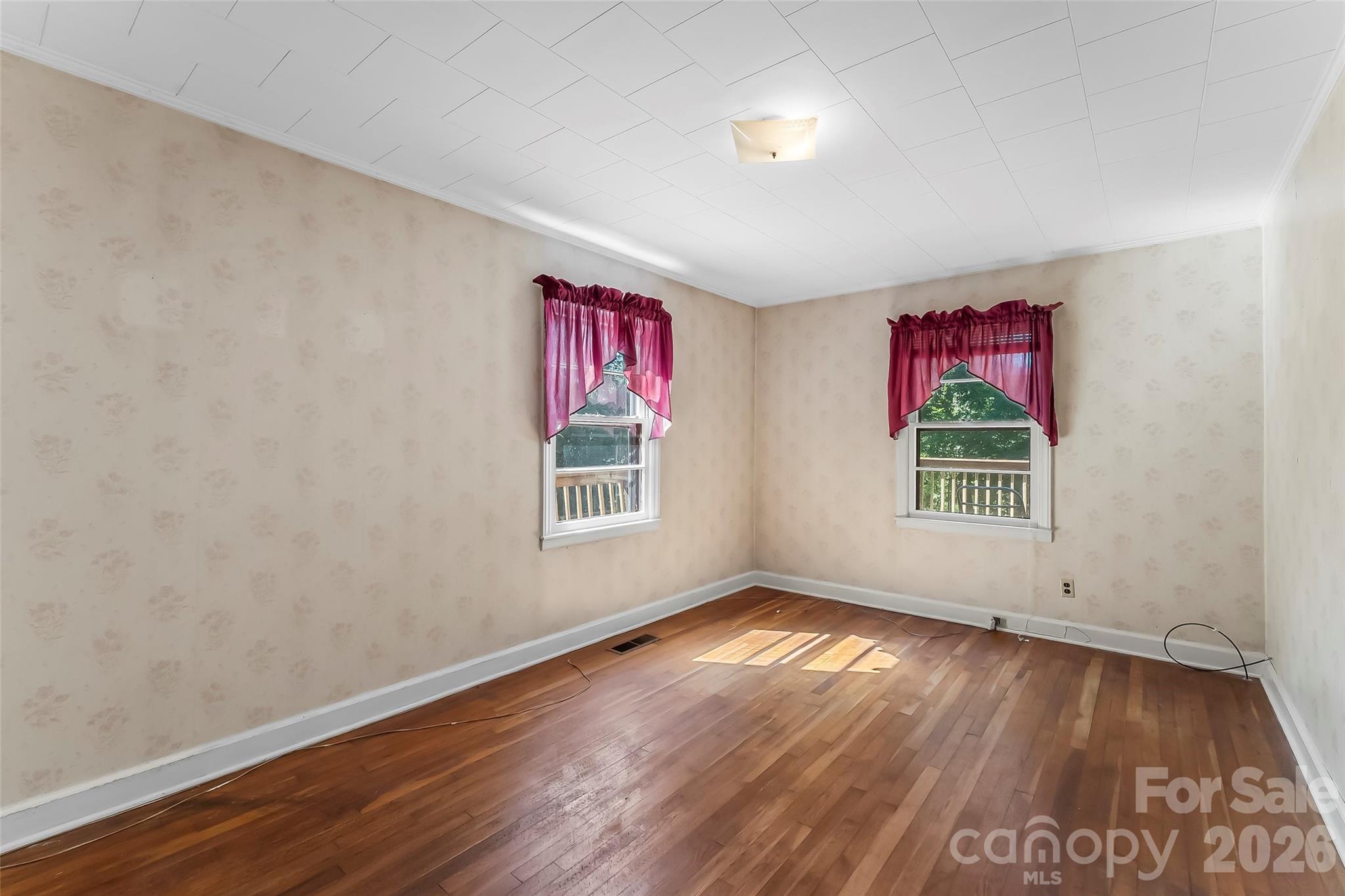 5350 Jay Road Morganton, NC 28655 - Photo 12 of 28