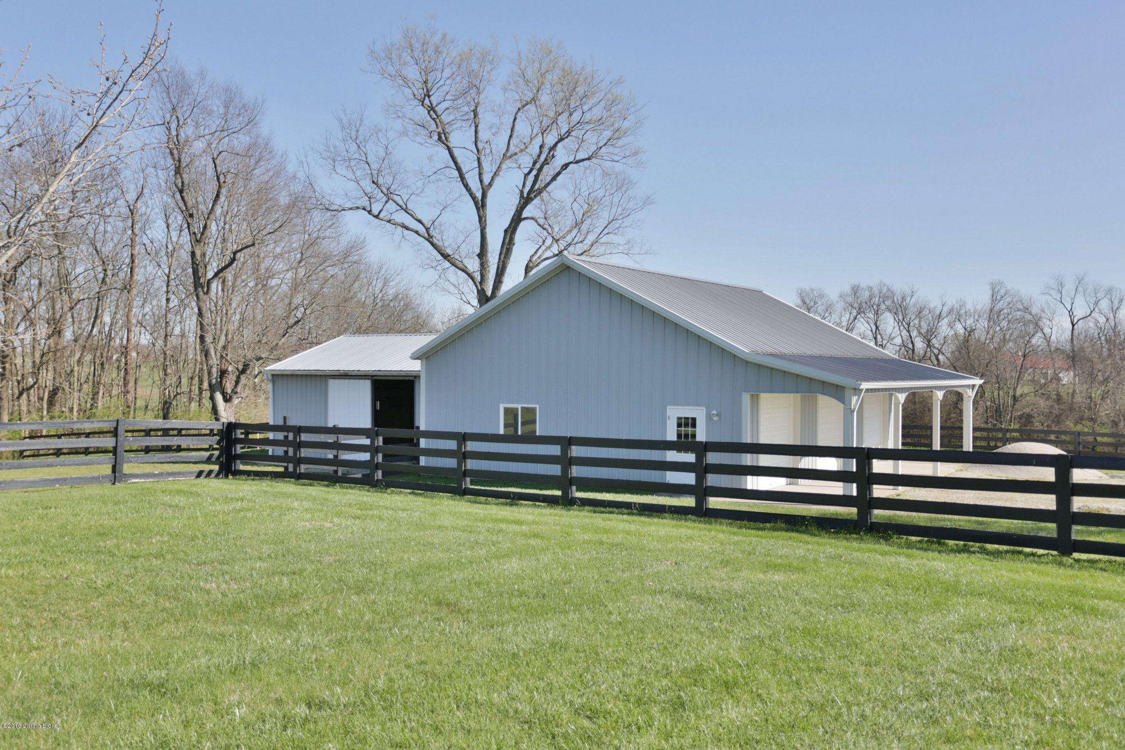 2613 Todds Point Road Simpsonville, KY 40067 - Photo 38 of 57 barn1