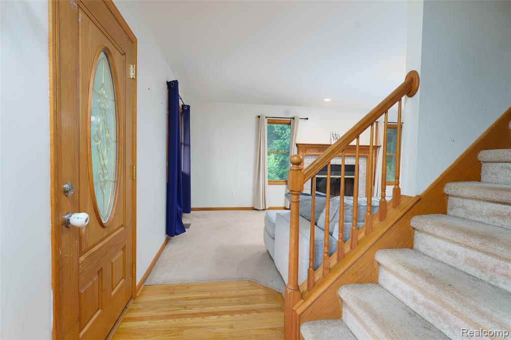 9240 West Sober Road Fowlerville, MI 48836 - Photo 3 of 34 Gallery Image 3