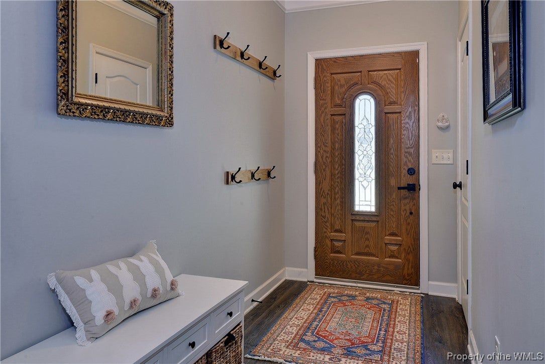 4008 Ordinary Loop Hayes, VA 23072 - Photo 3 of 50 Gallery Image 3