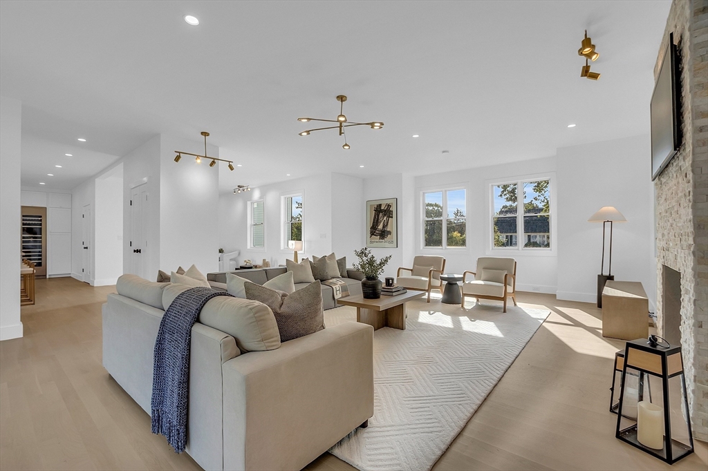 91 Virginia Road Concord, MA 01742 - Photo 4 of 42