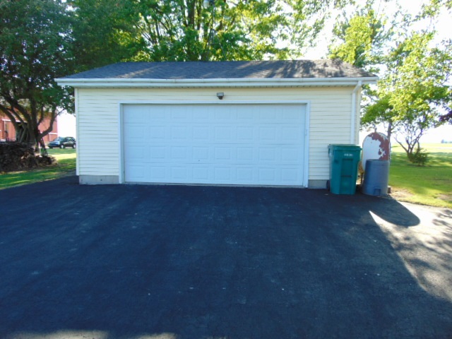 5740 East Tyler Road Ithaca, MI 48847 - Photo 3 of 64 1876074-2.JPG