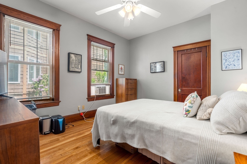 21 Milton Street Somerville, MA 02144 - Photo 11 of 31