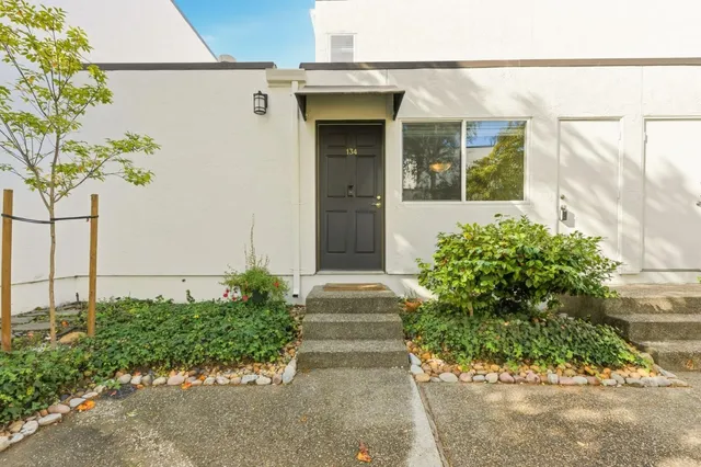 $785,000 | 1919 Alameda De Las Pulgas, Unit 134, San Mateo, CA 94403