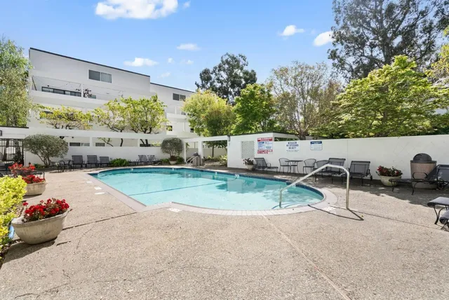 $785,000 | 1919 Alameda De Las Pulgas, Unit 134, San Mateo, CA 94403