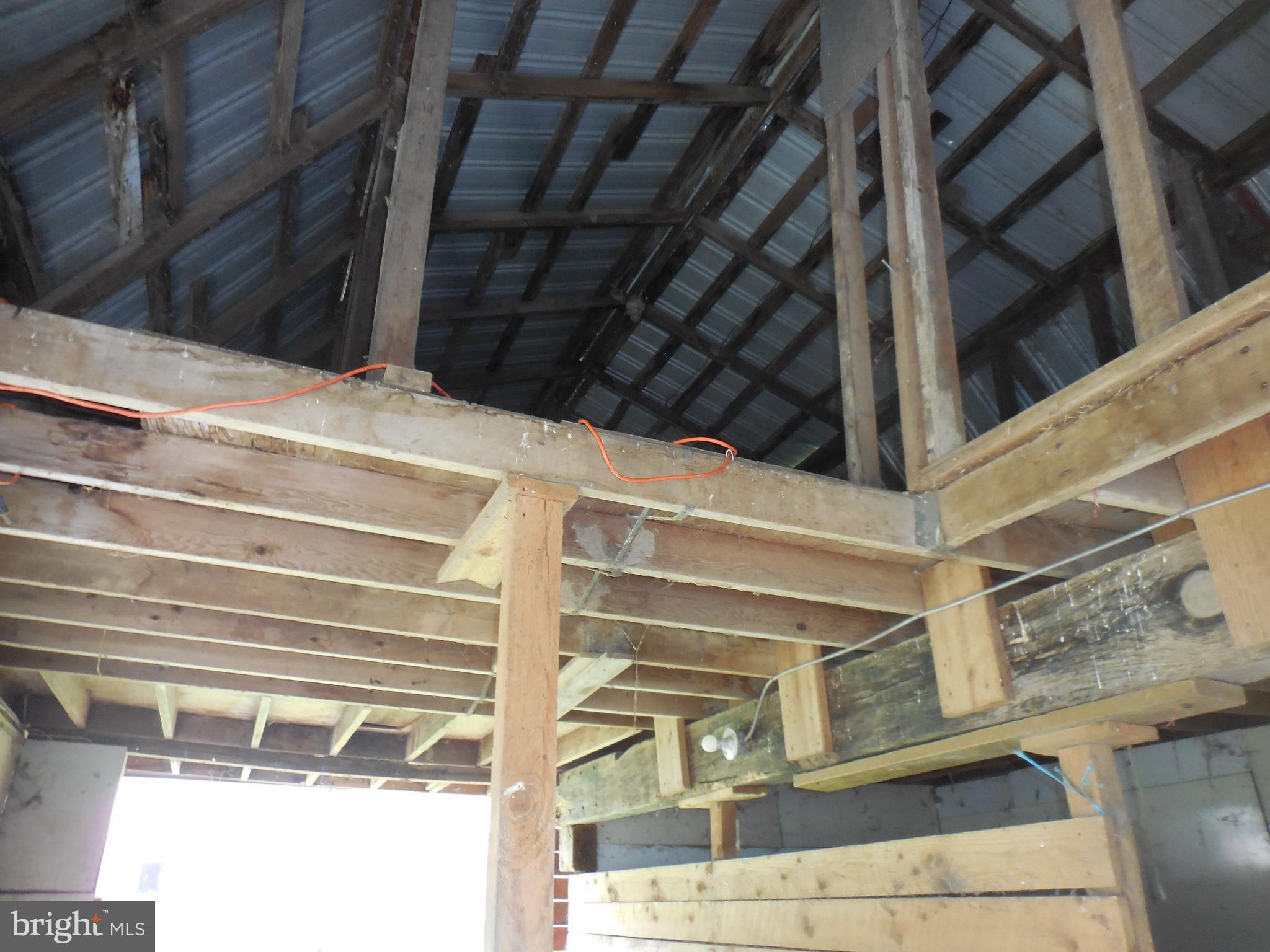 255 Beagle Road Lebanon, PA 17046 - Photo 14 of 41 hay loft