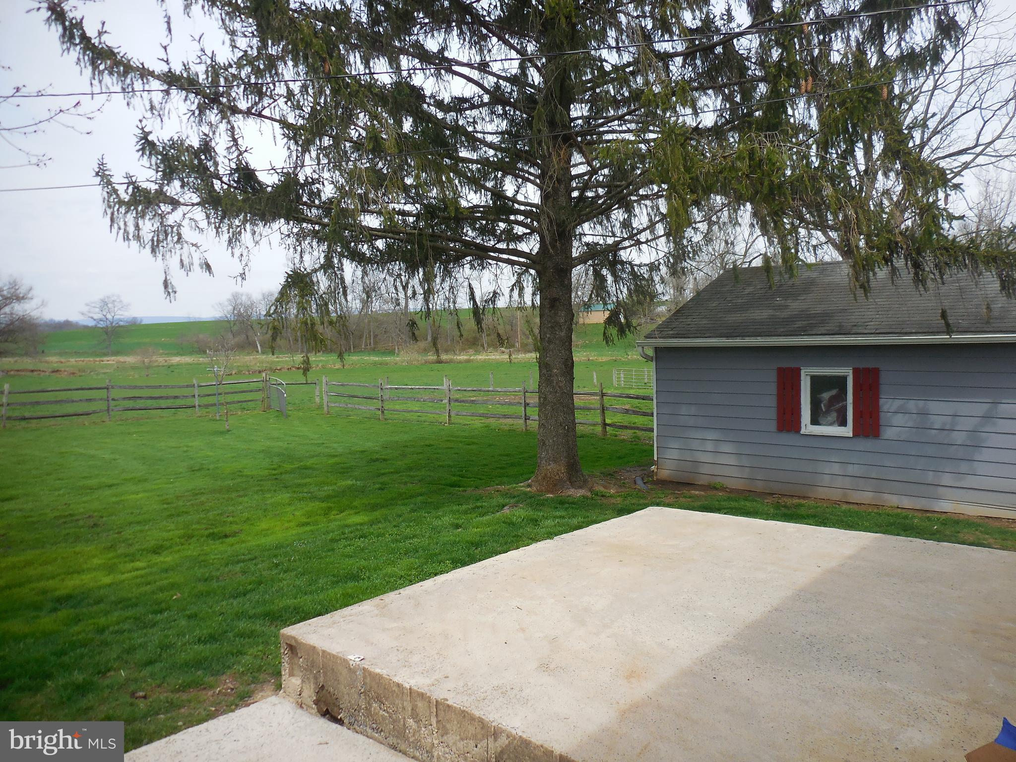 255 Beagle Road Lebanon, PA 17046 - Photo 9 of 41 Gallery Image 9