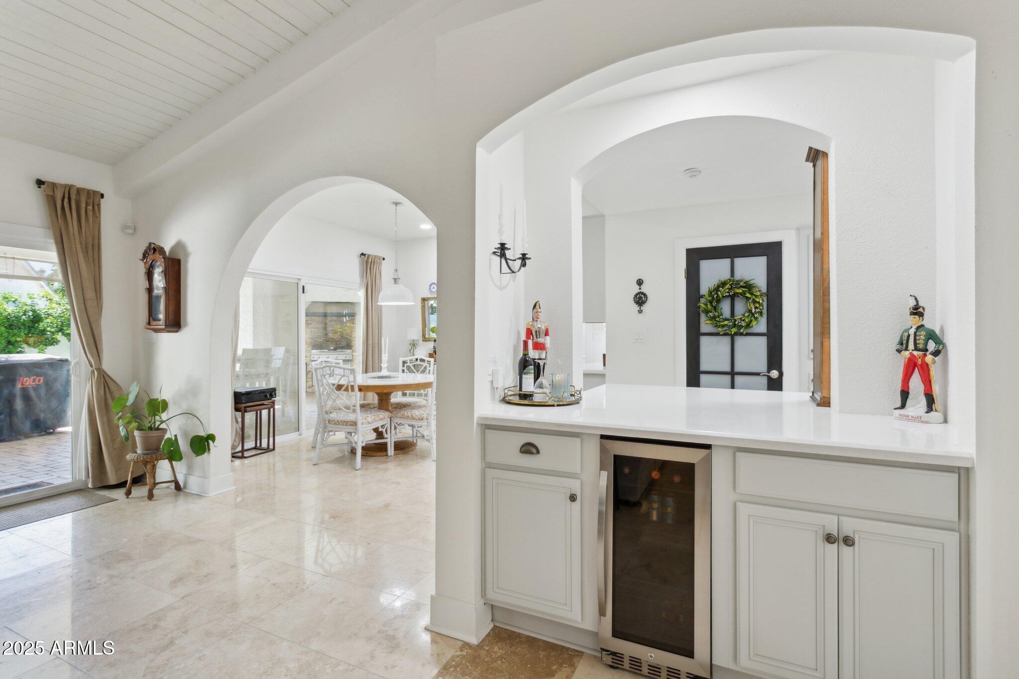 2346 North Kachina Mesa, AZ 85203 - Photo 18 of 60 Wet Bar