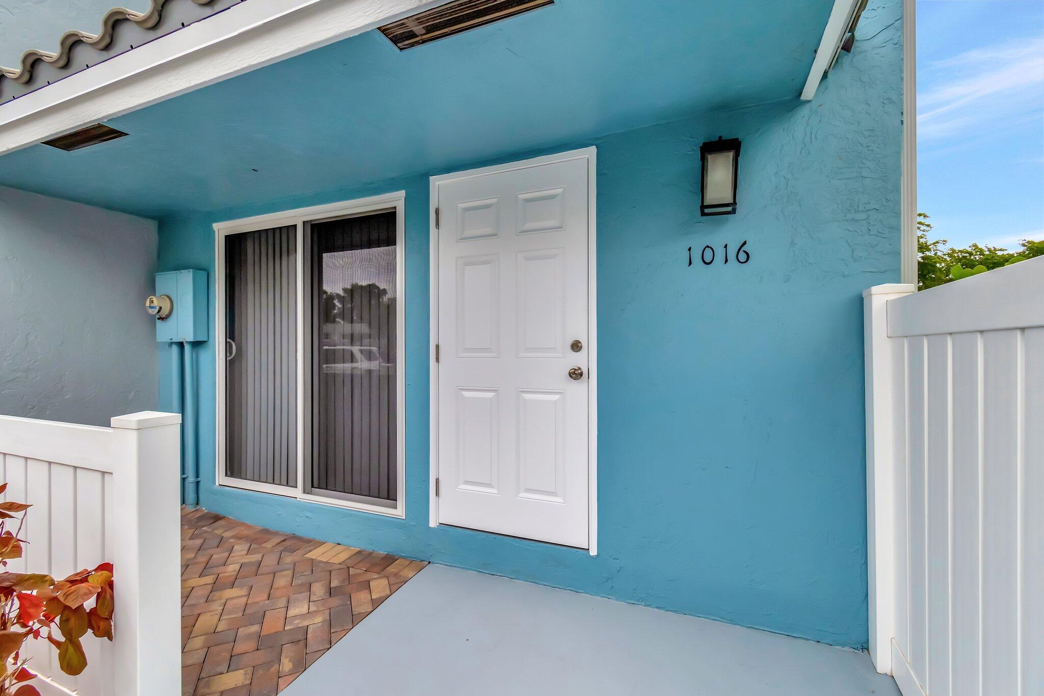 1016 Jeffery Street, Unit 1016 Boca Raton, FL 33487 - Photo 32 of 65 6-web-or-mls-DSC_0758