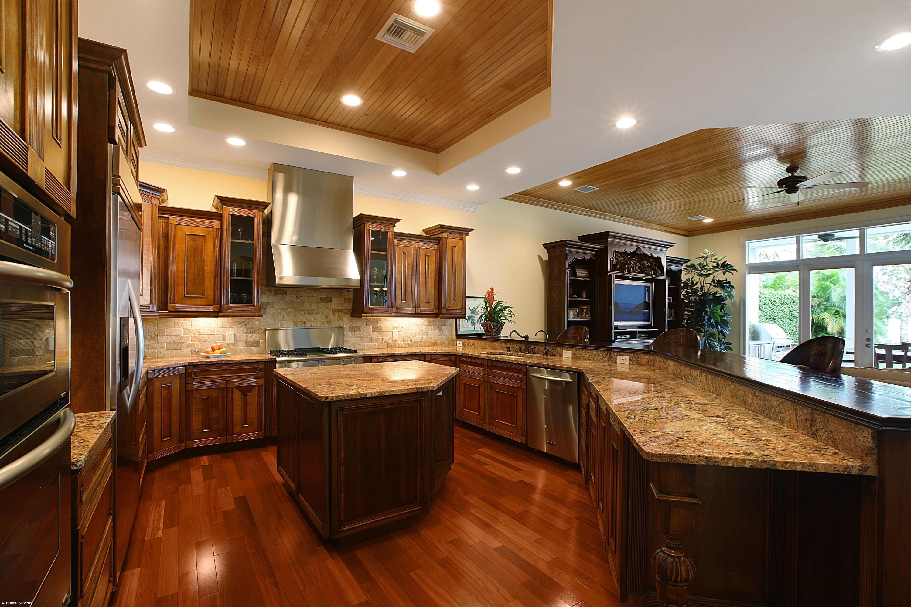18880 Loxahatchee River Road Jupiter, FL 33458 - Photo 10 of 38 Kitchen
