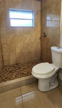 $1,185 | 1818 Southwest 22nd Street, Unit 2, Fort Lauderdale, FL 33315