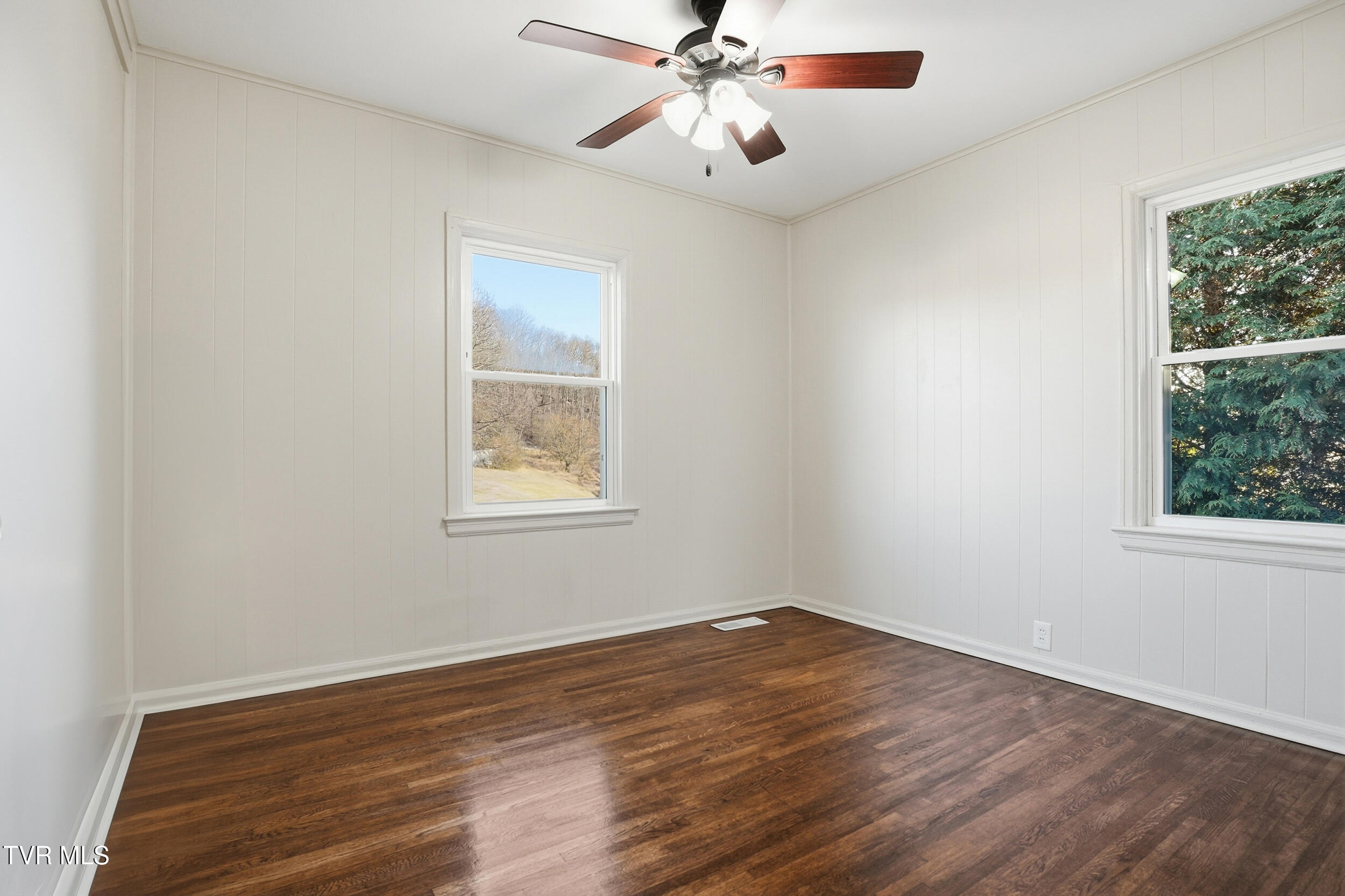 387 Old Watauga Road Watauga, TN 37694 - Photo 12 of 24 15_387 old watauga-15