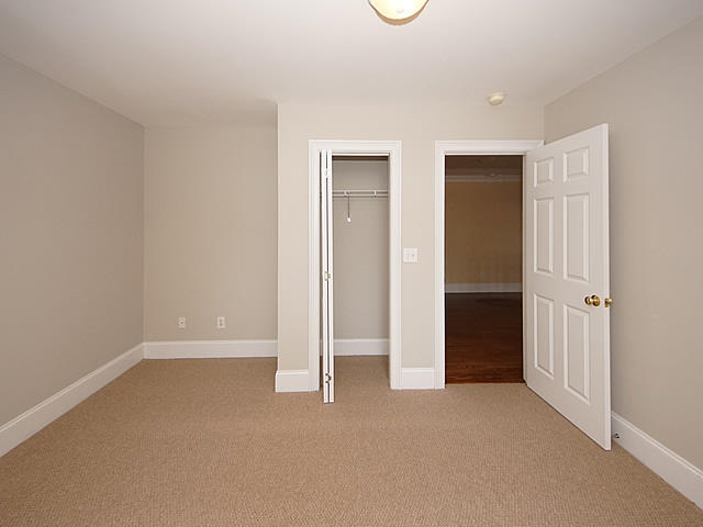3311 Rees Row Mount Pleasant, SC 29466 - Photo 34 of 59 32