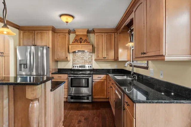 $2,850 | 104 Meadowvue Drive, Hendersonville, TN 37075