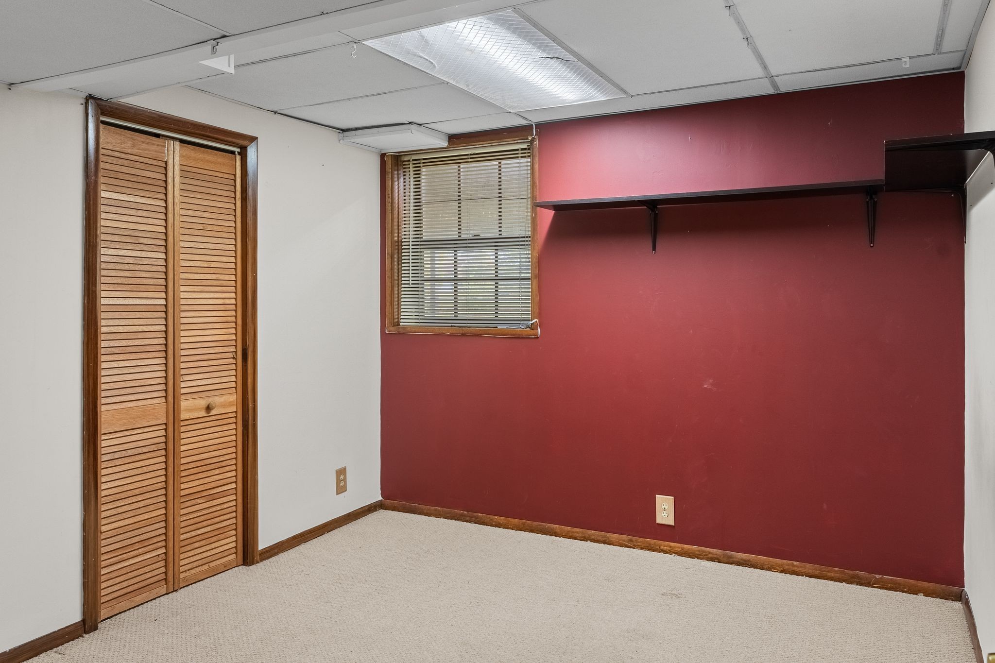 104 Meadowvue Drive Hendersonville, TN 37075 - Photo 34 of 43 an empty room with windows
