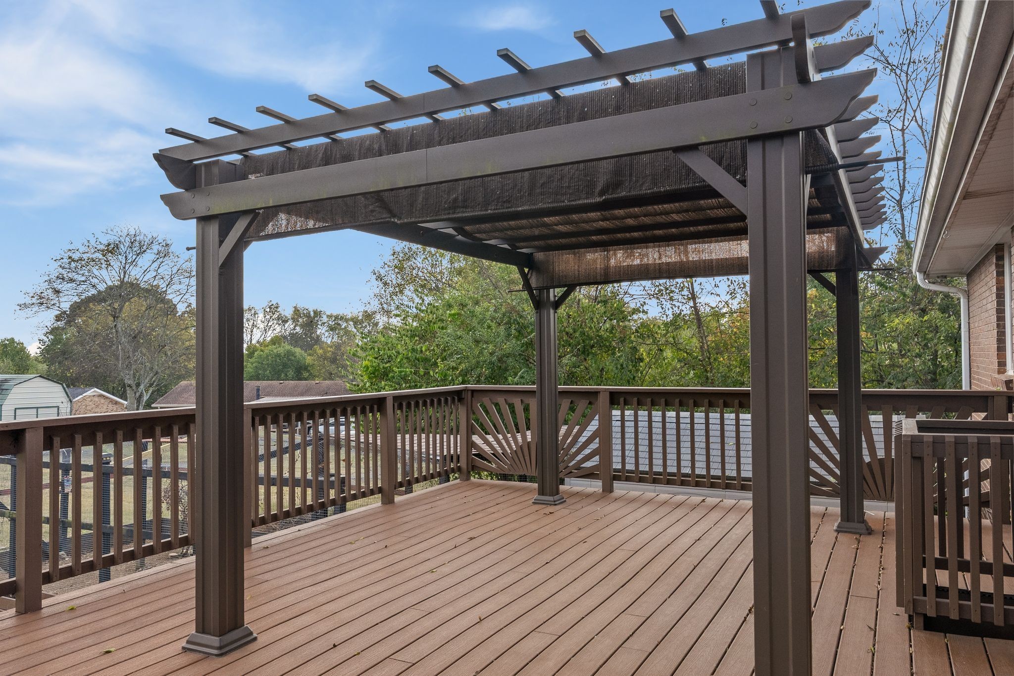 104 Meadowvue Drive Hendersonville, TN 37075 - Photo 40 of 43 a view of balcony with wooden floor