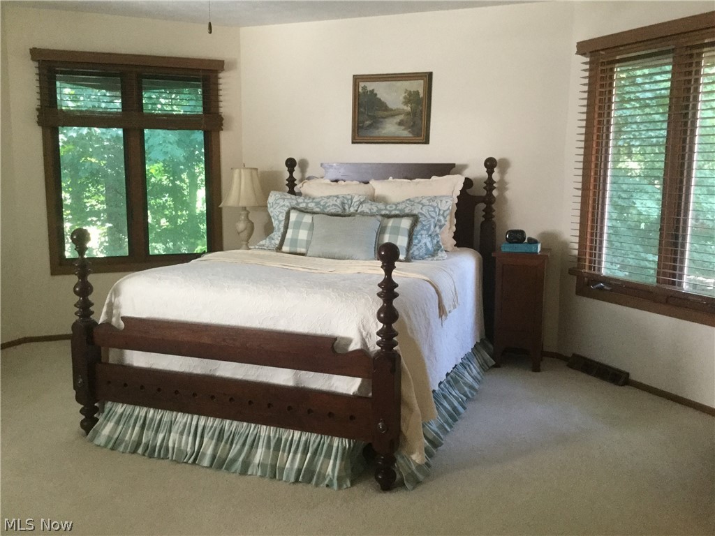 30069 Center Ridge Road, Unit D Westlake, OH 44145 - Photo 20 of 34 Spacious, lovely Master overlooking Living room w/updated en suite
