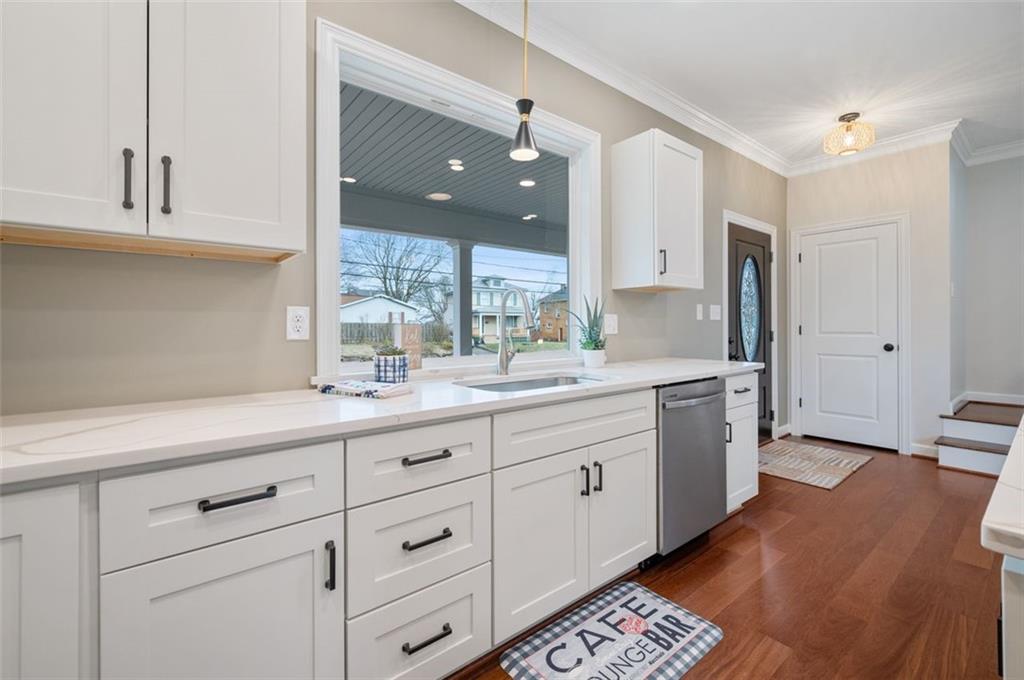 509 Darlington Road Beaver Falls, PA 15010 - Photo 7 of 25 Gallery Image 7