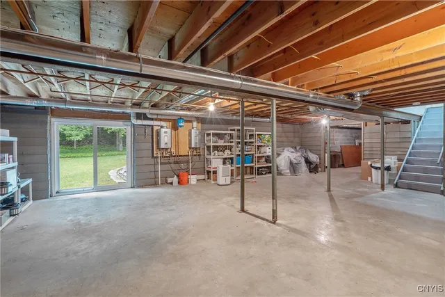 $725,000 | 5027 Pine Valley Drive, De Witt, NY 13066