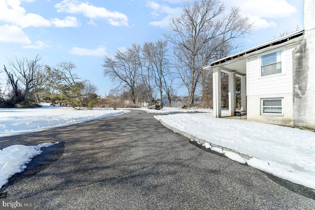 641 West Sproul Road Springfield, PA 19064 - Photo 14 of 41 Gallery Image 14