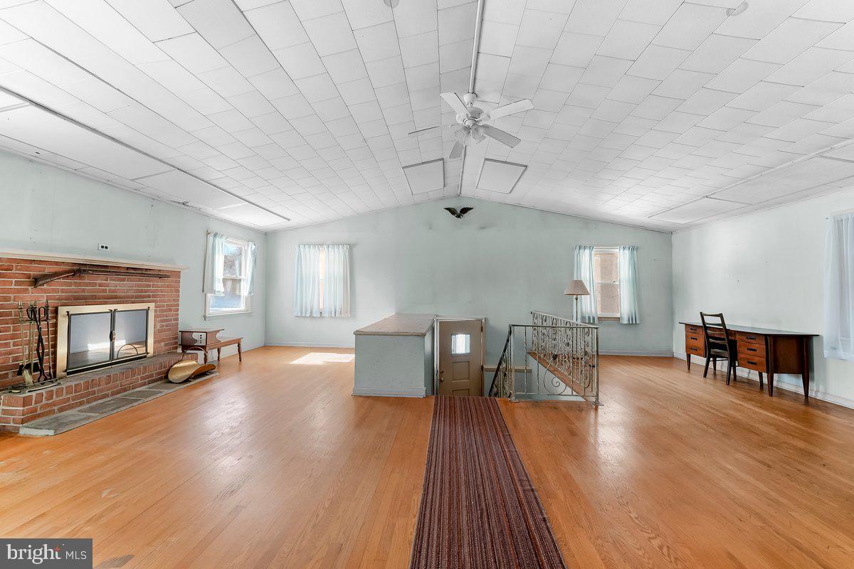 641 West Sproul Road Springfield, PA 19064 - Photo 15 of 41 Gallery Image 15