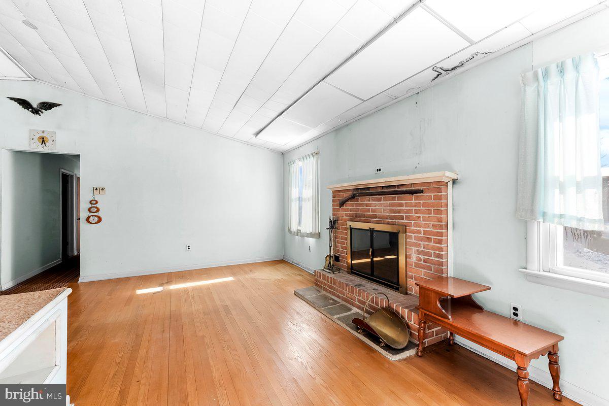 641 West Sproul Road Springfield, PA 19064 - Photo 19 of 41 Gallery Image 19