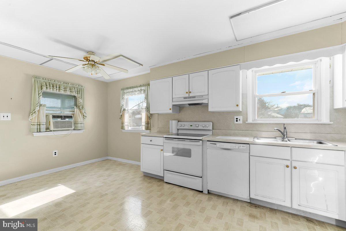 641 West Sproul Road Springfield, PA 19064 - Photo 22 of 41 Gallery Image 22