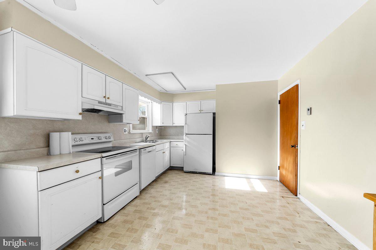641 West Sproul Road Springfield, PA 19064 - Photo 23 of 41 Gallery Image 23