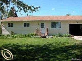 4874 Lonsberry Road Columbiaville, MI 48421 - Photo 1 of 6 4874 Lonsberry.jpg