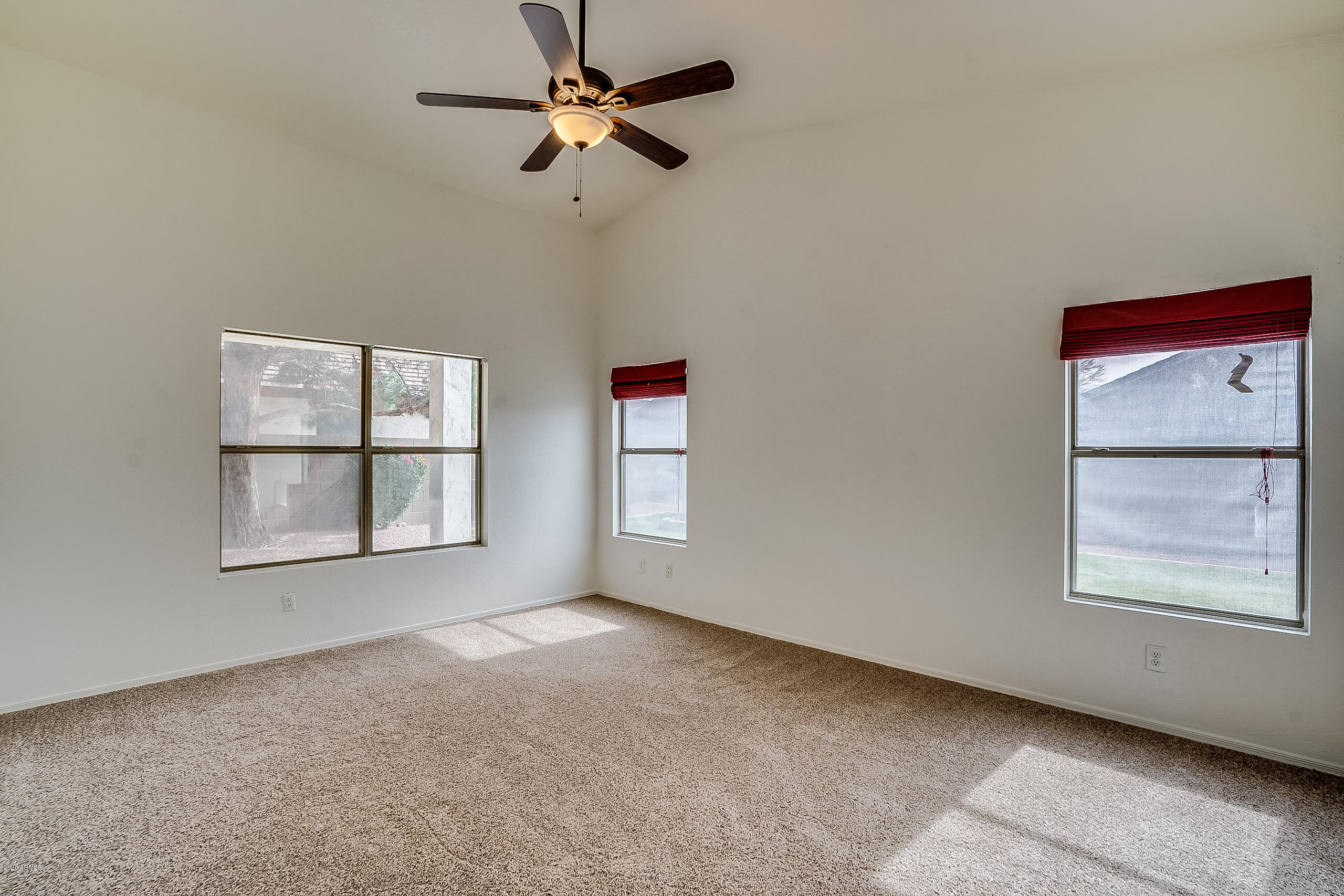 6471 West Escuda Road Glendale, AZ 85308 - Photo 17 of 36 Escuda-17